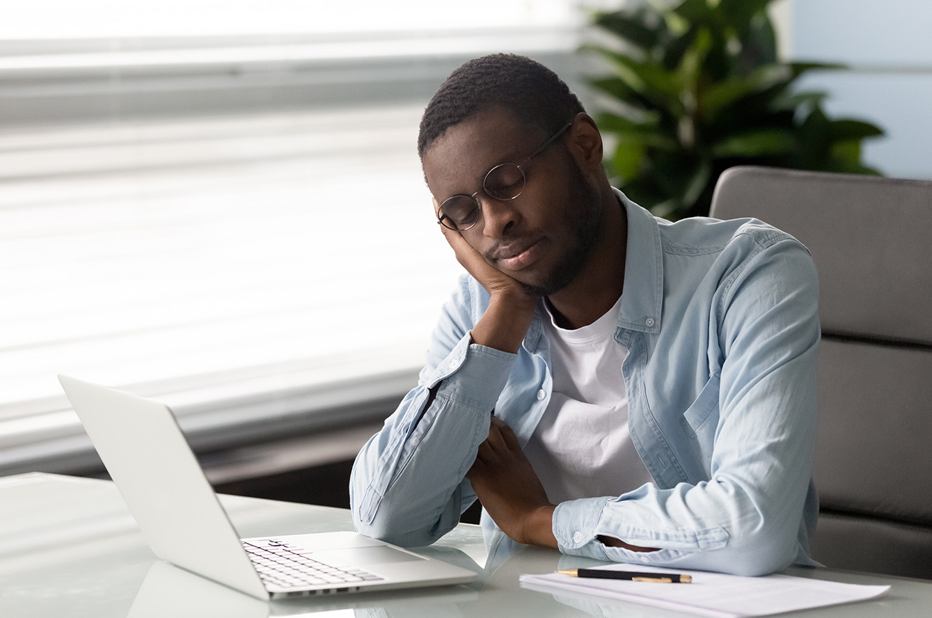 Bore-out, burn-out, brown-out : quelles différences ? 