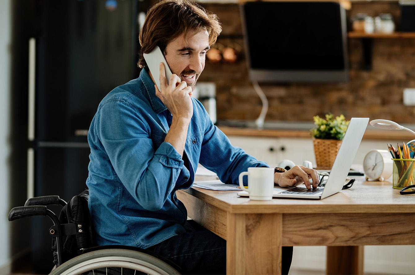 Handicap en entreprise : aménagements et aides
