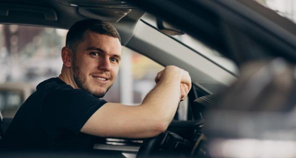 assurance auto jeune actif